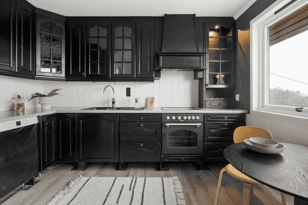 Kitchen cabinets